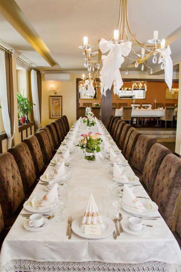 Bialy Kruk Hotel Starogard Gdanski Ngoại thất bức ảnh